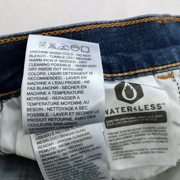 Levi's NWT 710 Super Skinny Distressed Jeans Women 4/27 - Picture 11 of 11